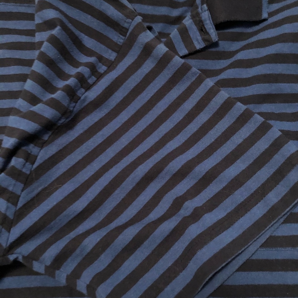 Shirt - Picture 4 of 6